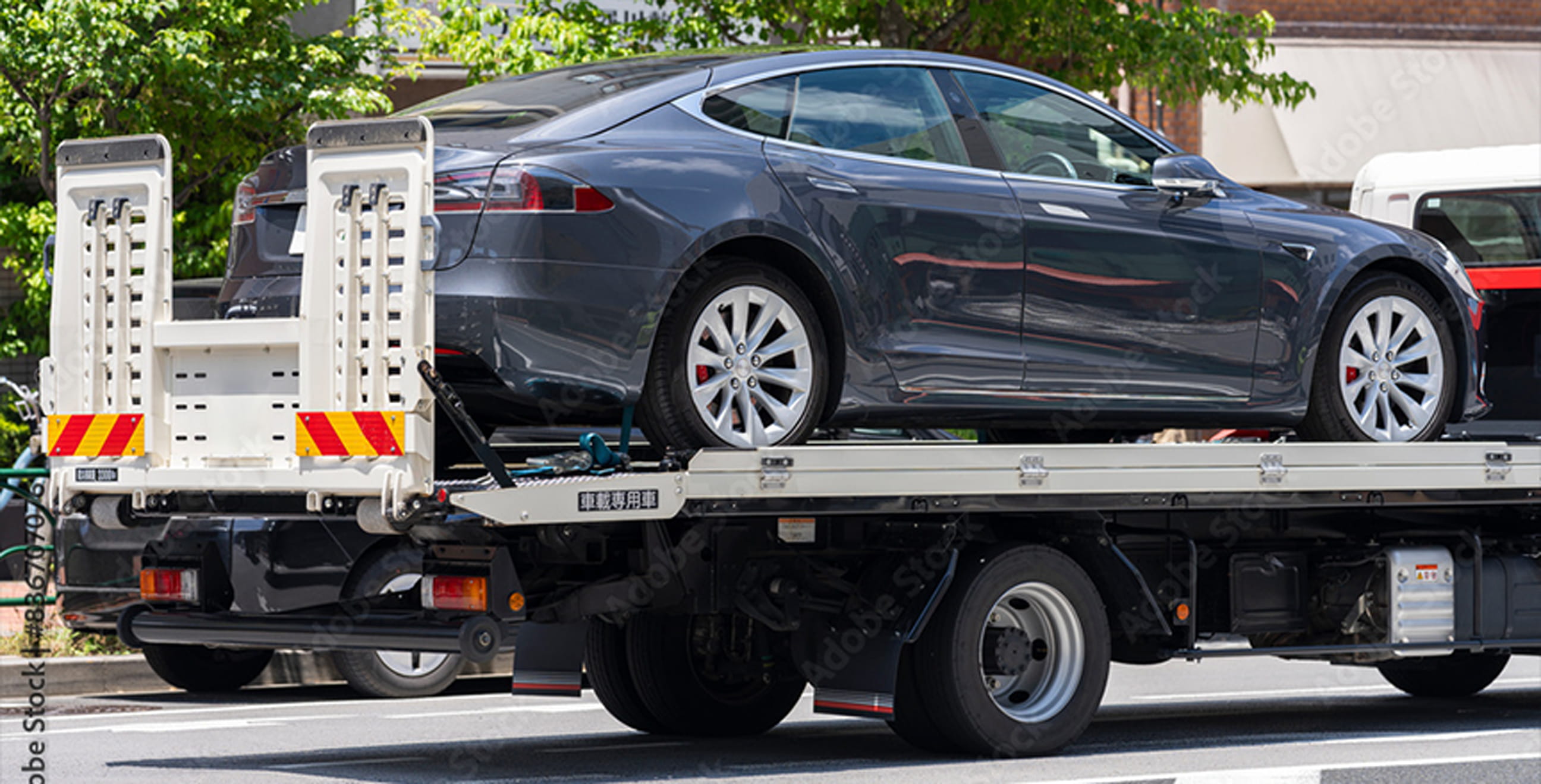 レッカーサービス